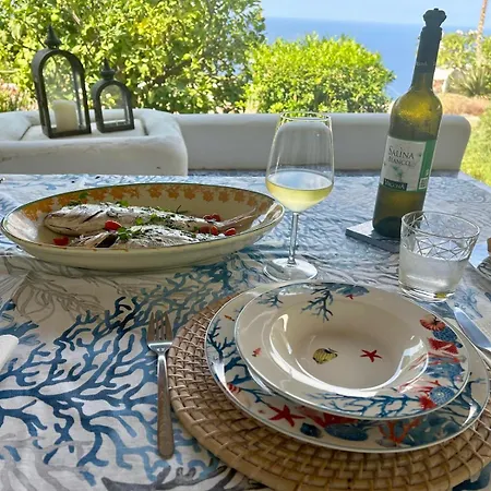 Casa Surya - Sea View Terrace, Isola Salina * מאלפה